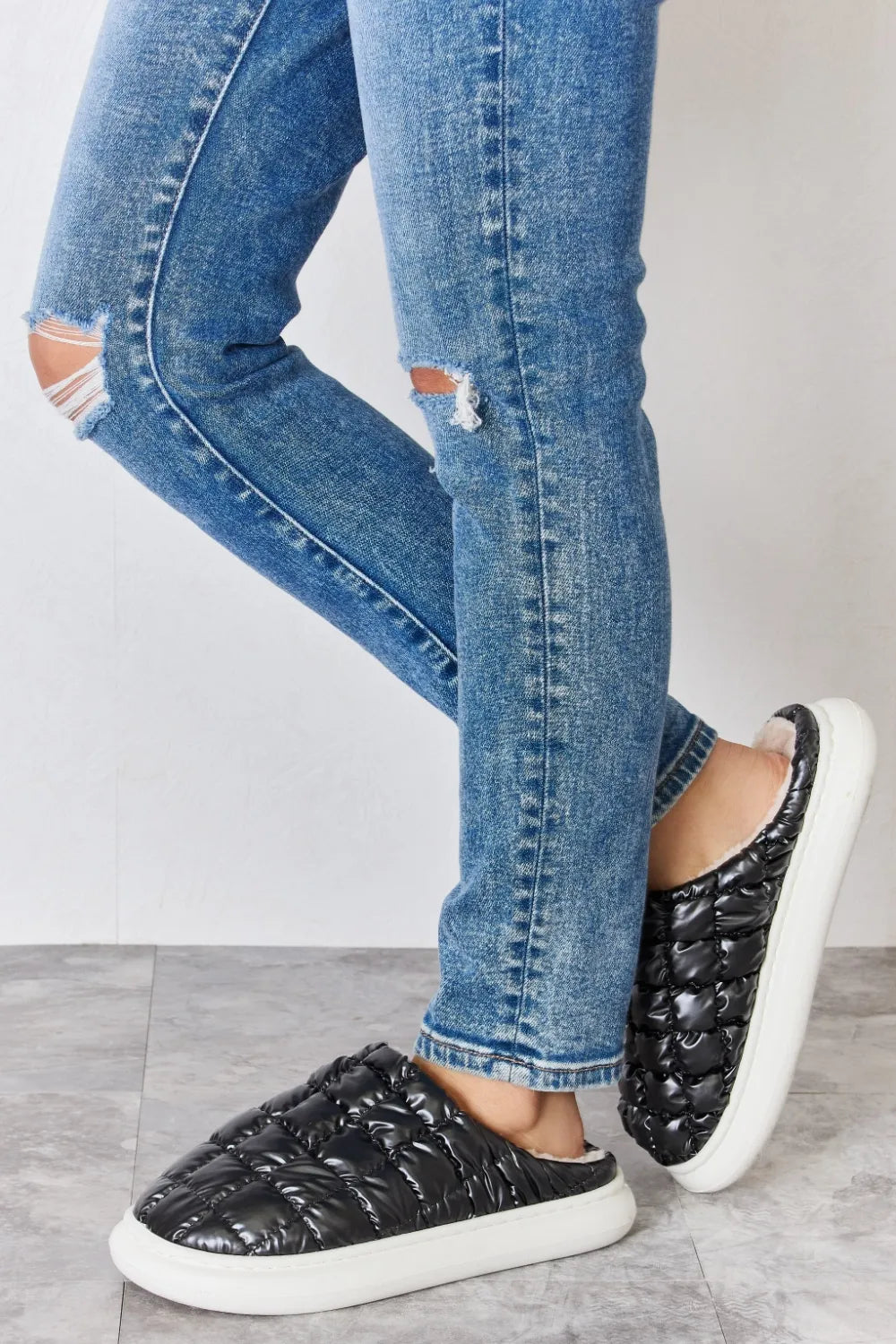 Melody Puffer Plush Slippers - Lilixa.store