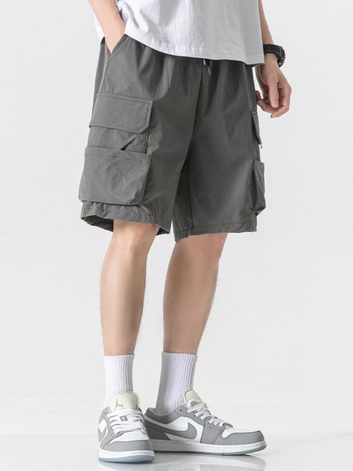 Men's Plus Size Loose Fit Cargo Shorts, view 2