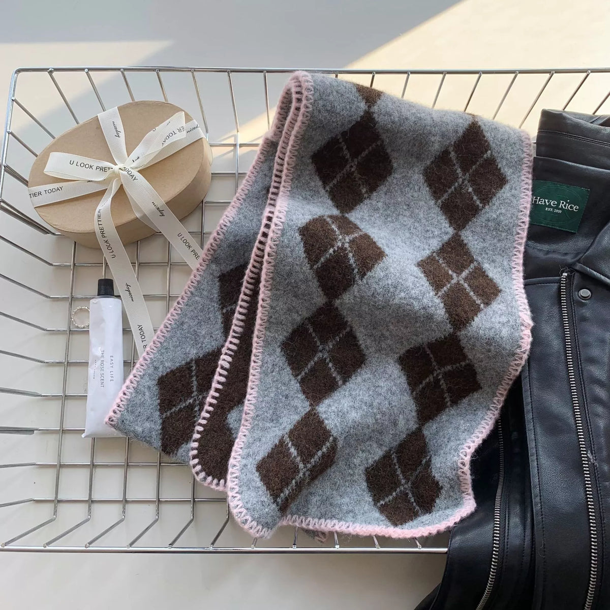 Argyle Pattern Warm Scarf - Lilixa.store