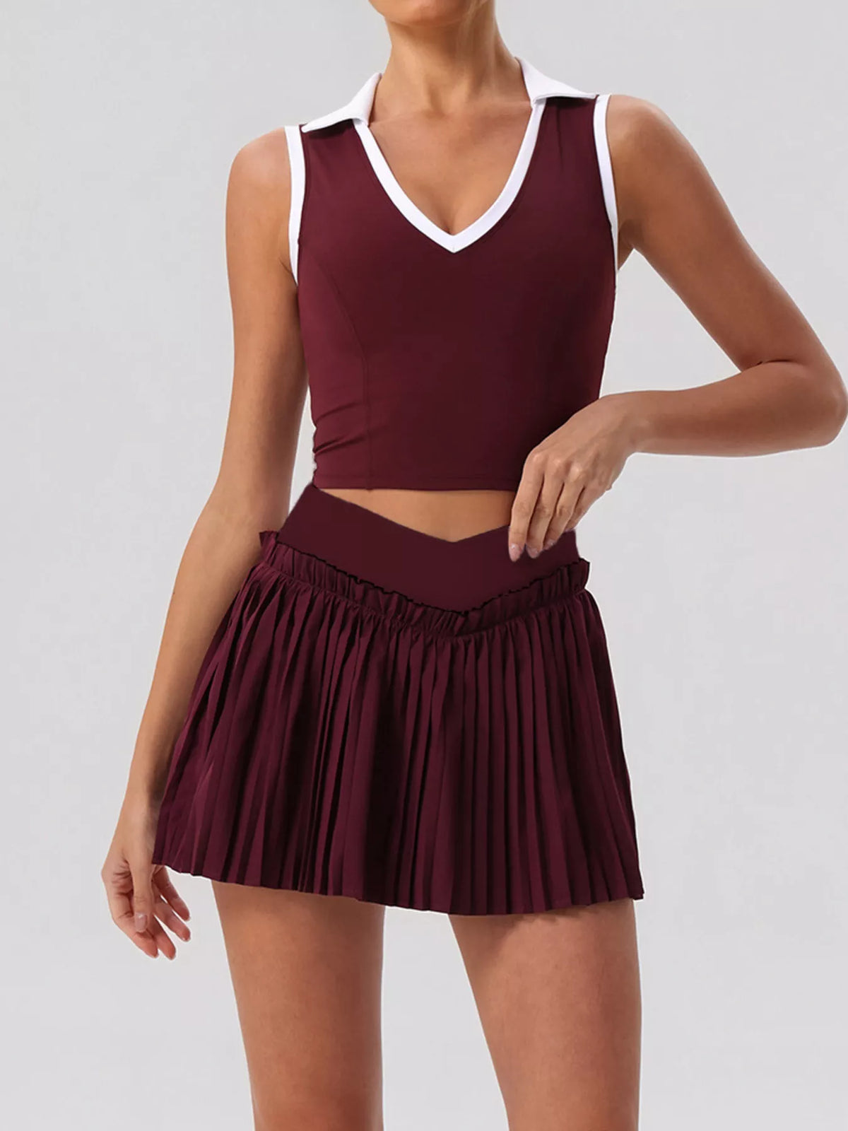 Sleeveless Top and Pleated Skirt Active Set in Burgundy