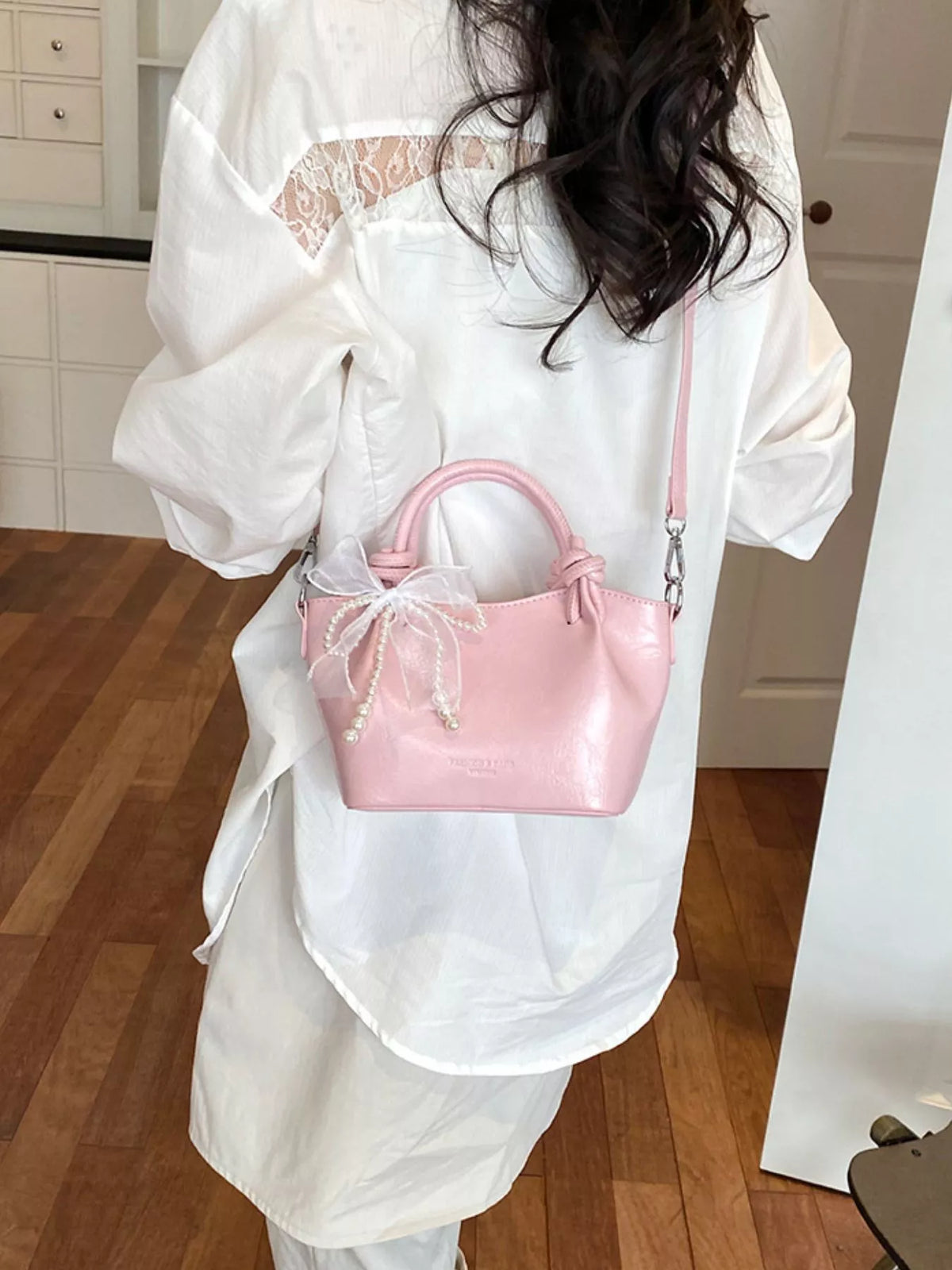 Bowknot Pearl Decor Crossbody Bag