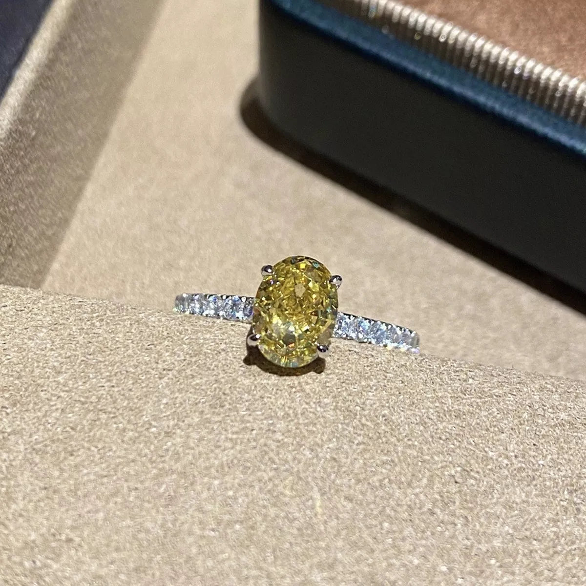 Copper Zircon Oval Ring - Lilixa.store