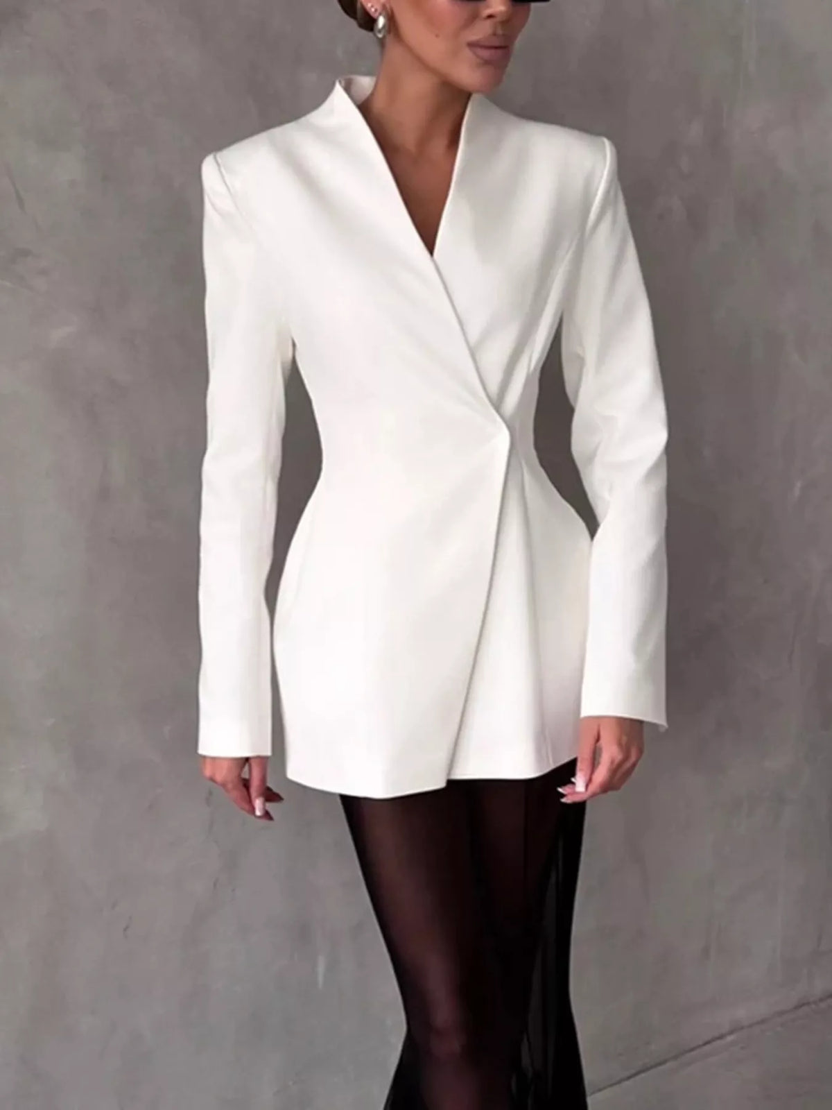 Slim-Fit Structured Waist Blazer - Lilixa.store