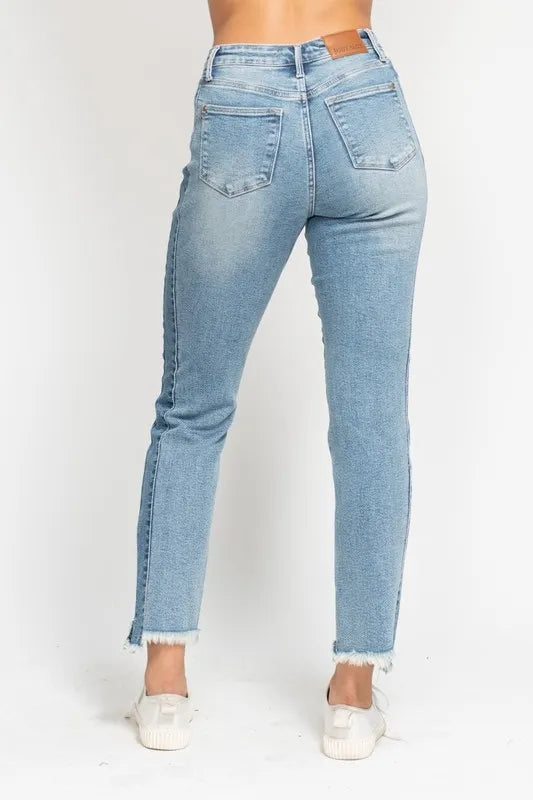 Judy Blue Full Size Vintage Wash Side Panel Detail with Fray Hem Slim Plus Size - Lilixa.store