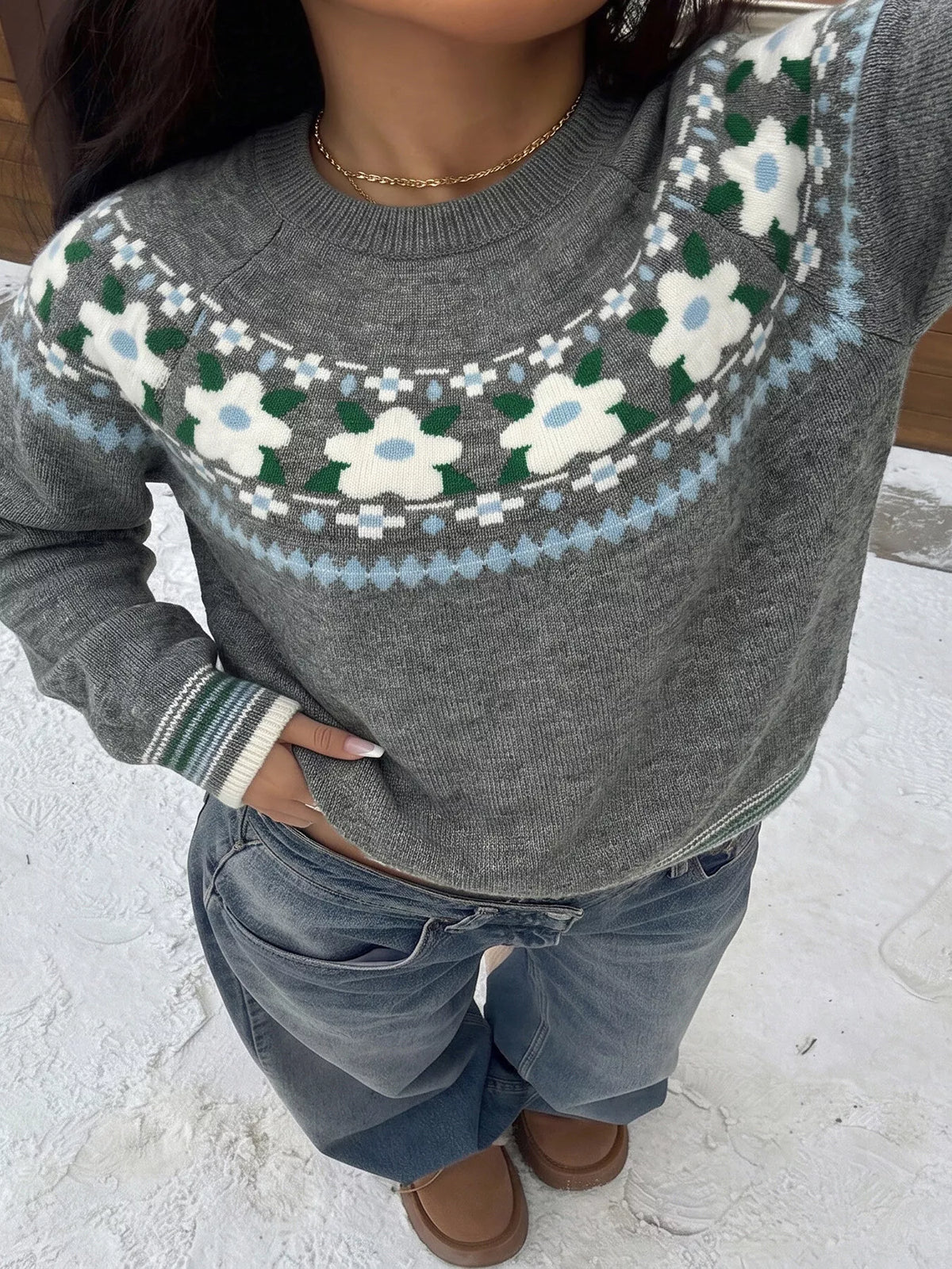 Floral Pattern Round Neck Sweater