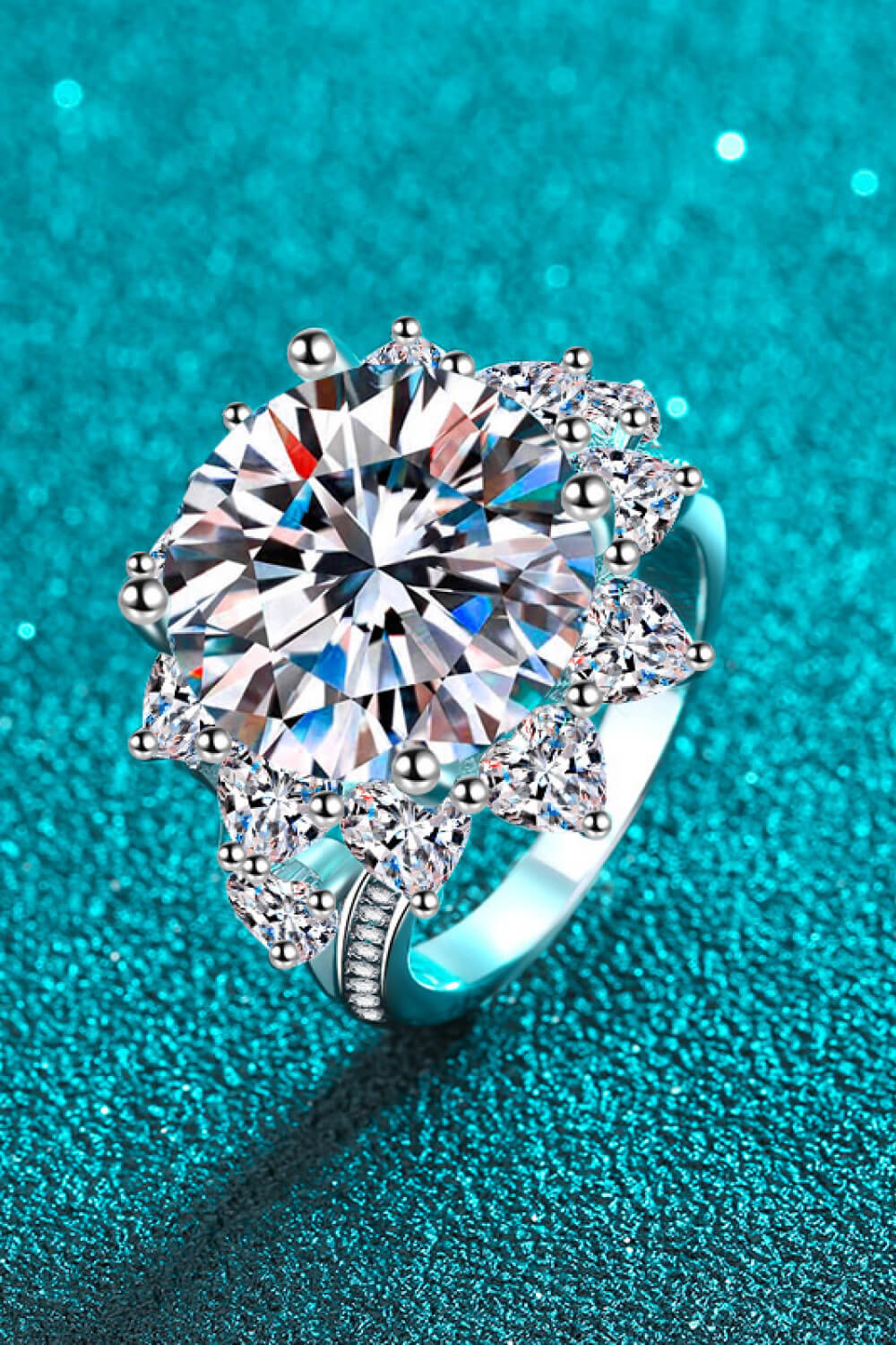 10 Carat Moissanite Flower-Shaped Ring - Lilixa.store