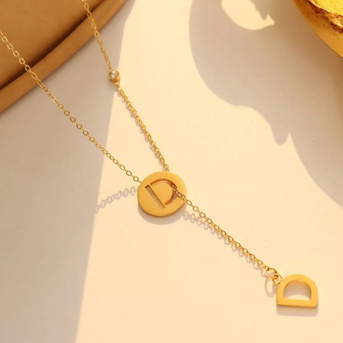 18K Gold-Plated Titanium Steel Letter Pendant Necklace - Lilixa.store