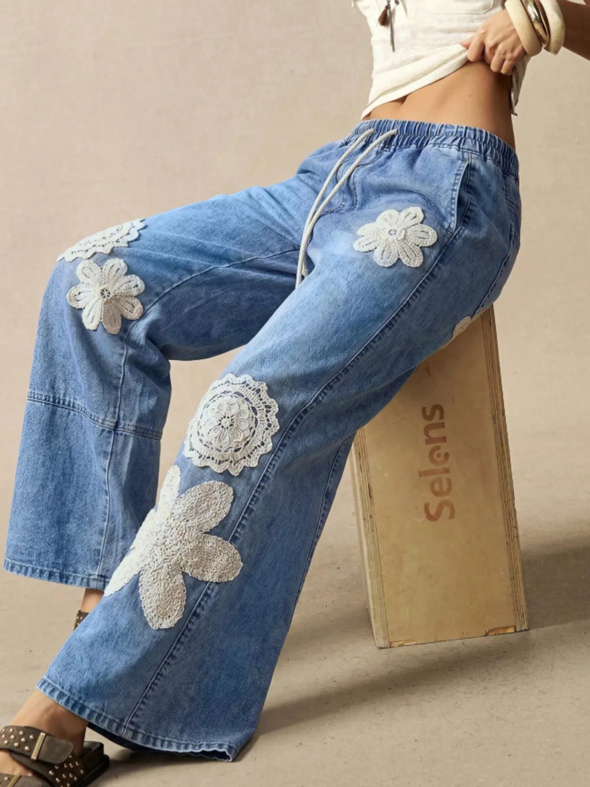 Wide-Leg Drawstring Jeans - Lilixa.store