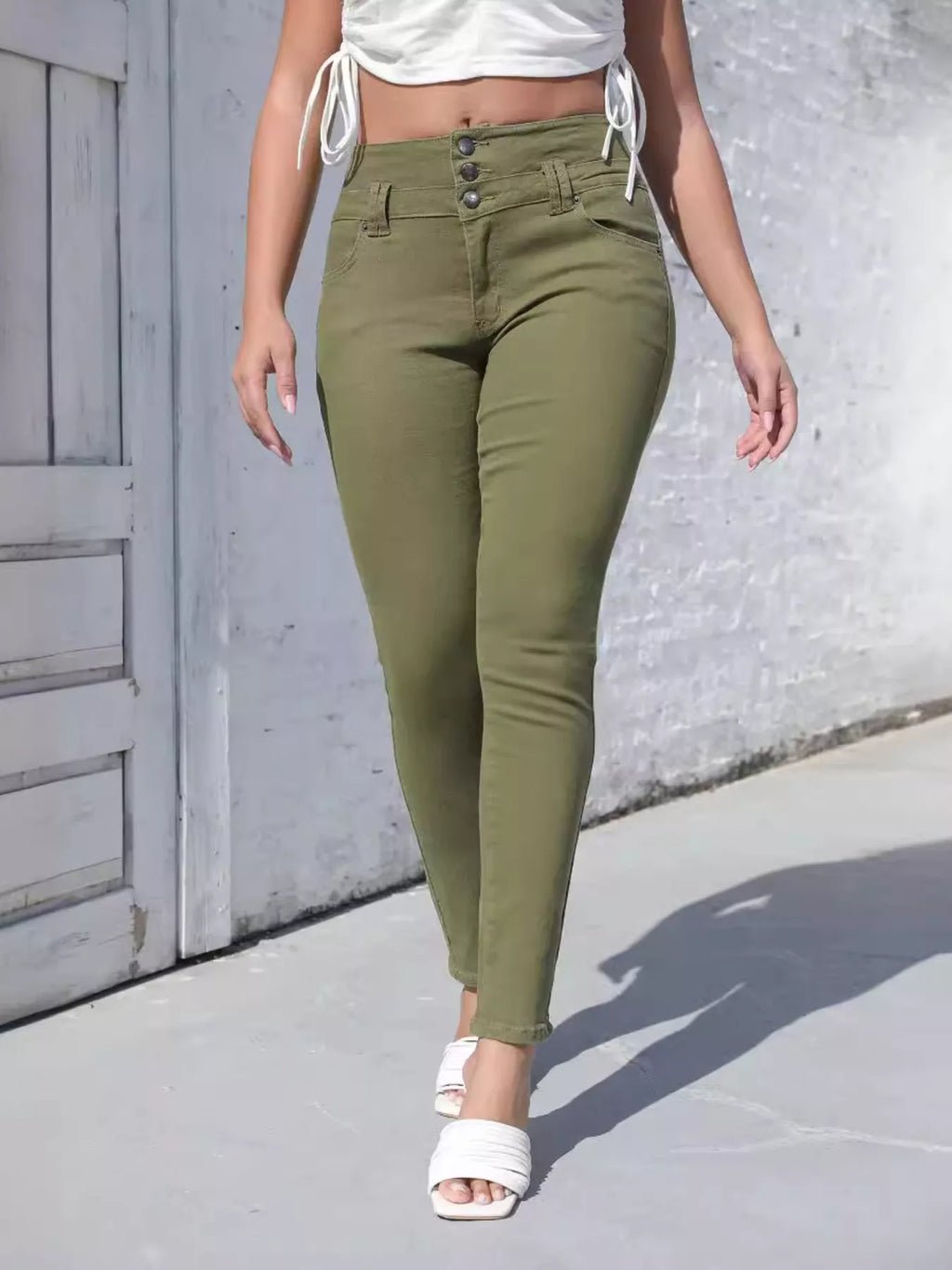 High-Waisted Skinny Jeans in Green