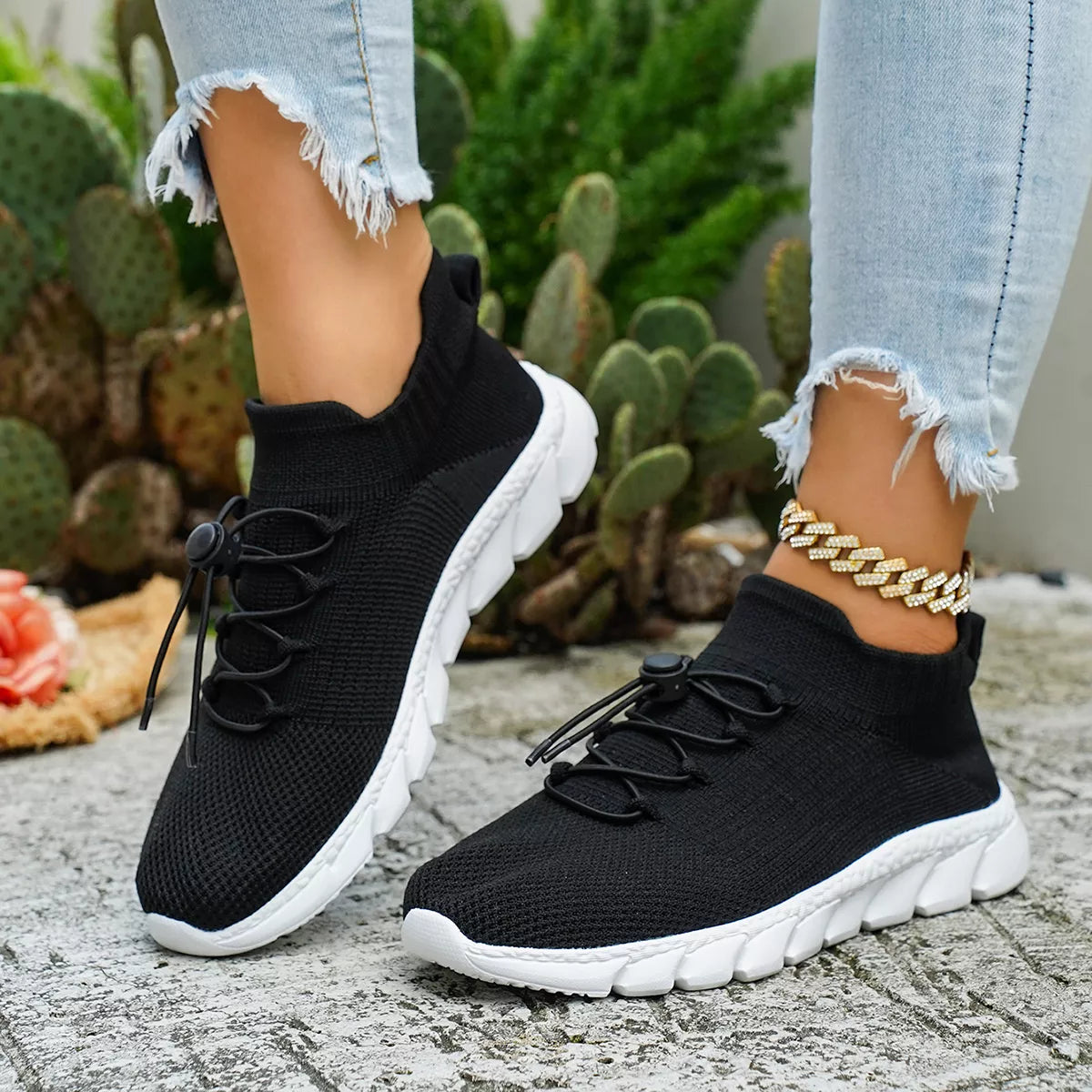 Round Toe Lace Up Sneakers
