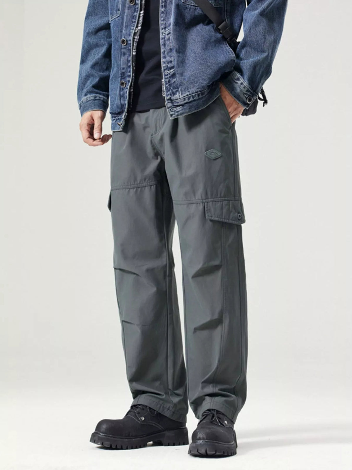Men's Full Size Wide Leg Cargo Pants Plus Size in Dark Gray