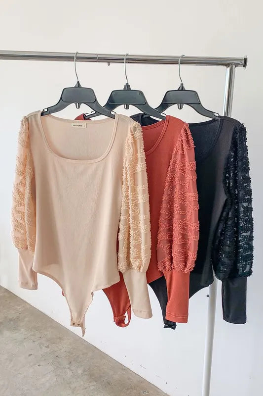 And The Why Textured Puff Sleeve Bodysuit - Lilixa.store