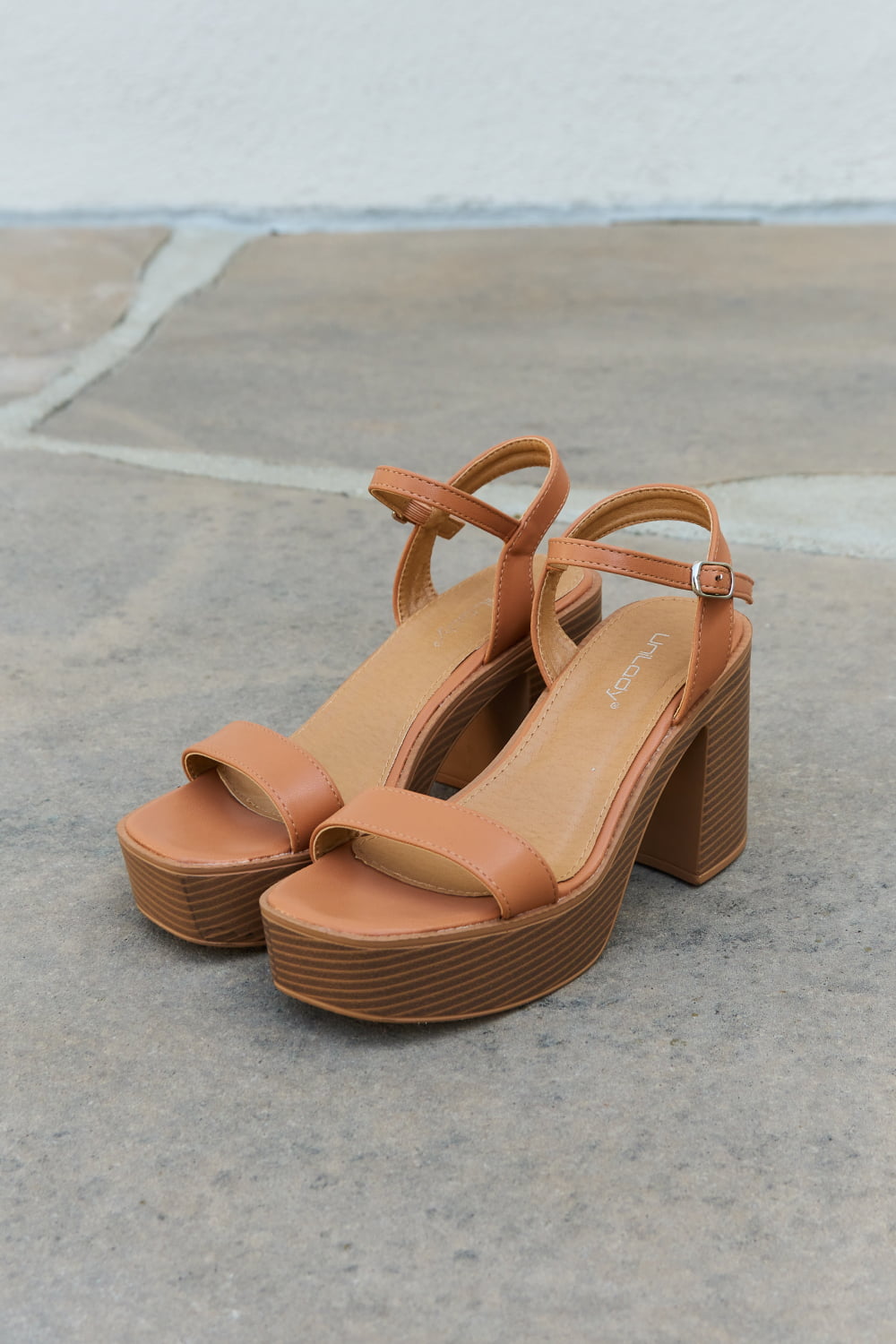 Weeboo Feel It Platform Heel Sandals - Lilixa.store