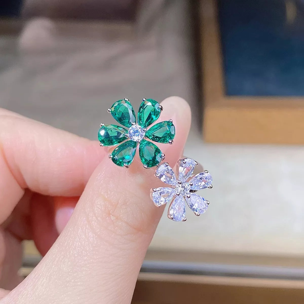 925 Sterling Silver Zircon Flower Ring