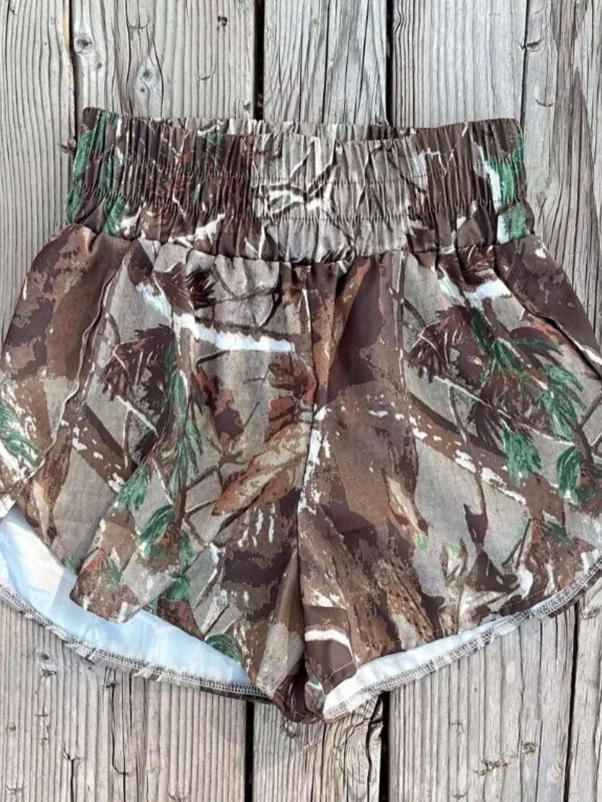 Camo Print Elastic Waist Shorts in Dark Brown