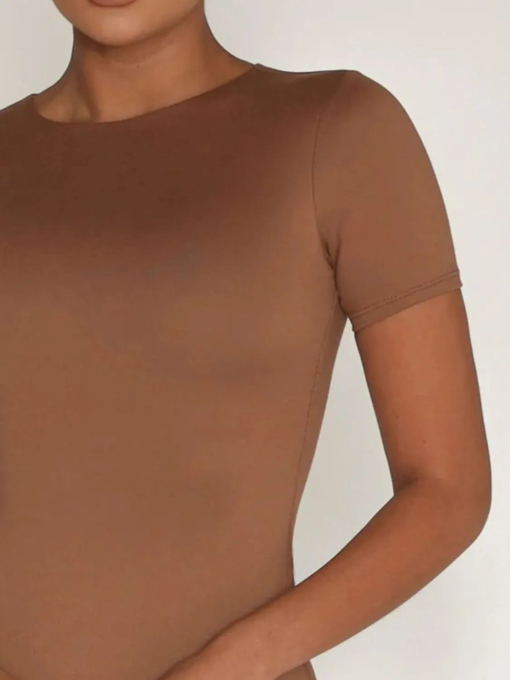 Round Neck Short Sleeve Swim Top - Lilixa.store