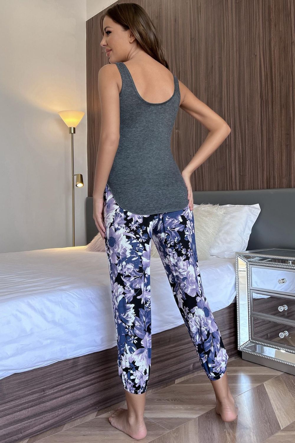 Scoop Neck Tank and Floral Cropped Pants Lounge Set - Lilixa.store