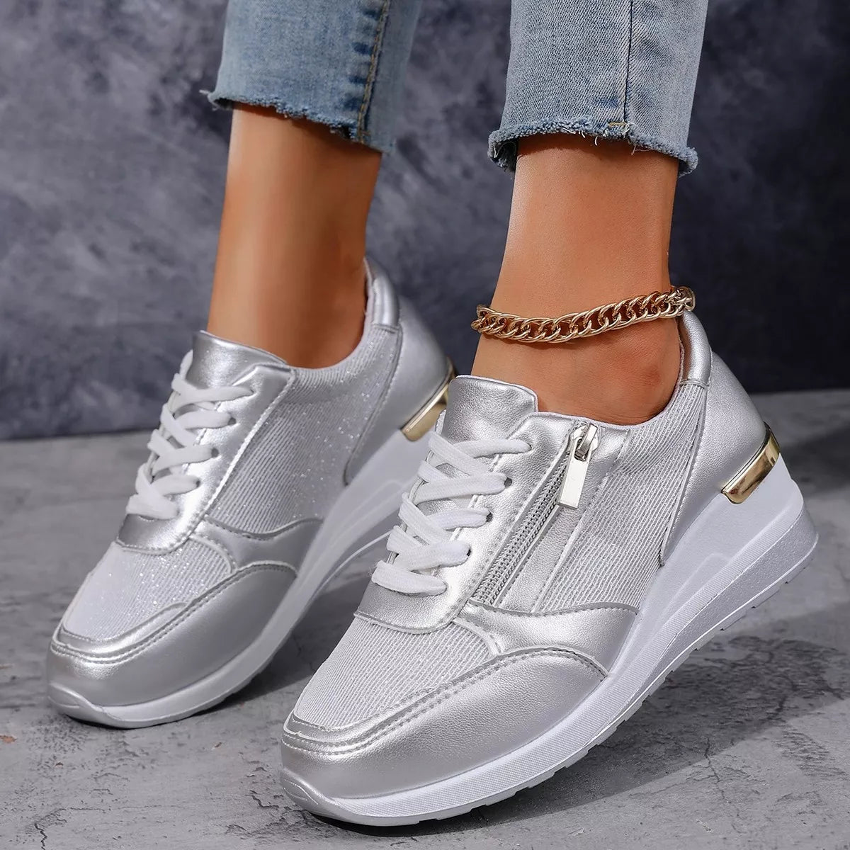 Round Toe Lace Up Sneakers - Lilixa.store