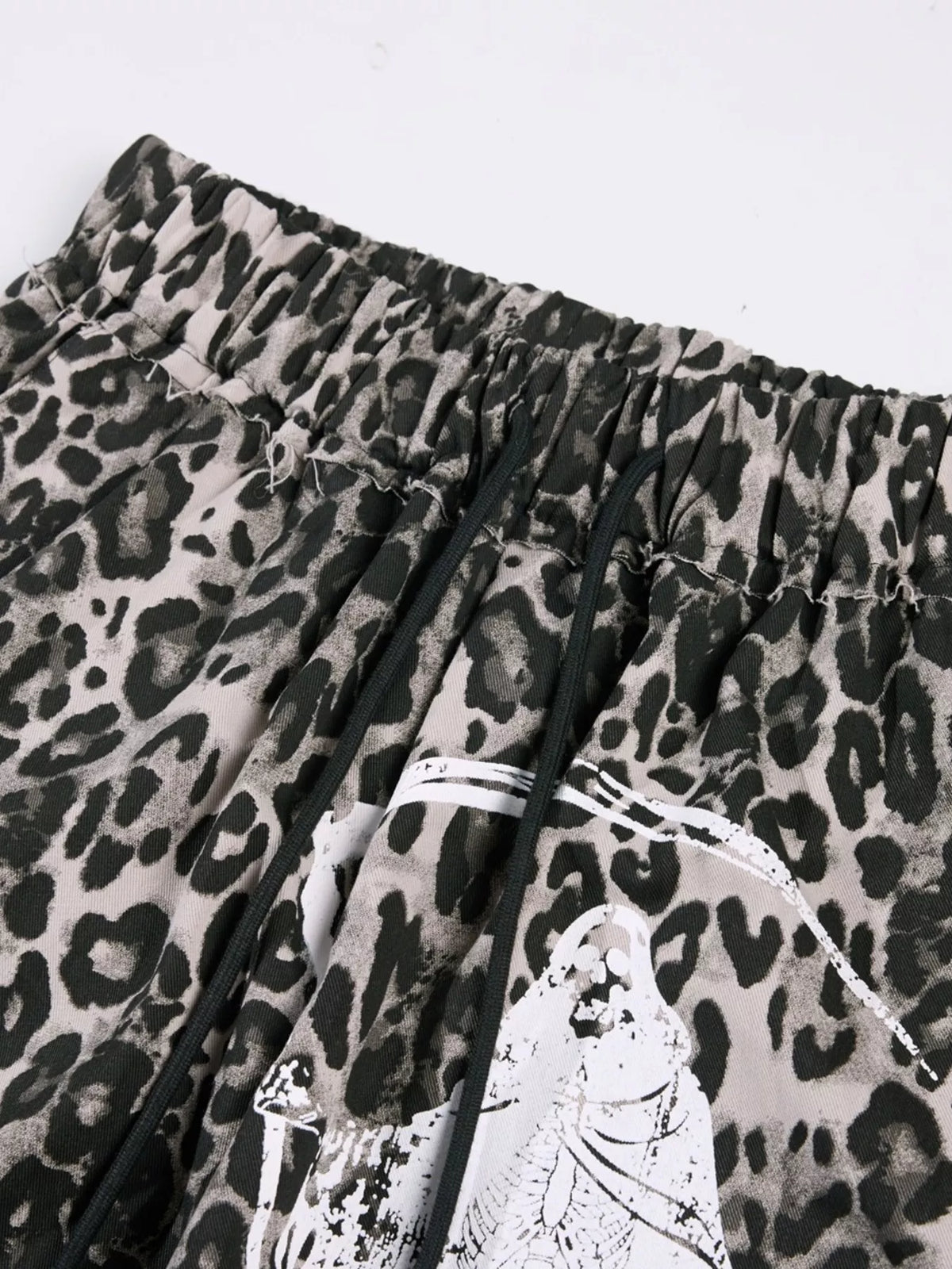 Men's Leopard Print Wide-Leg Pants in Leopard Color, view 5