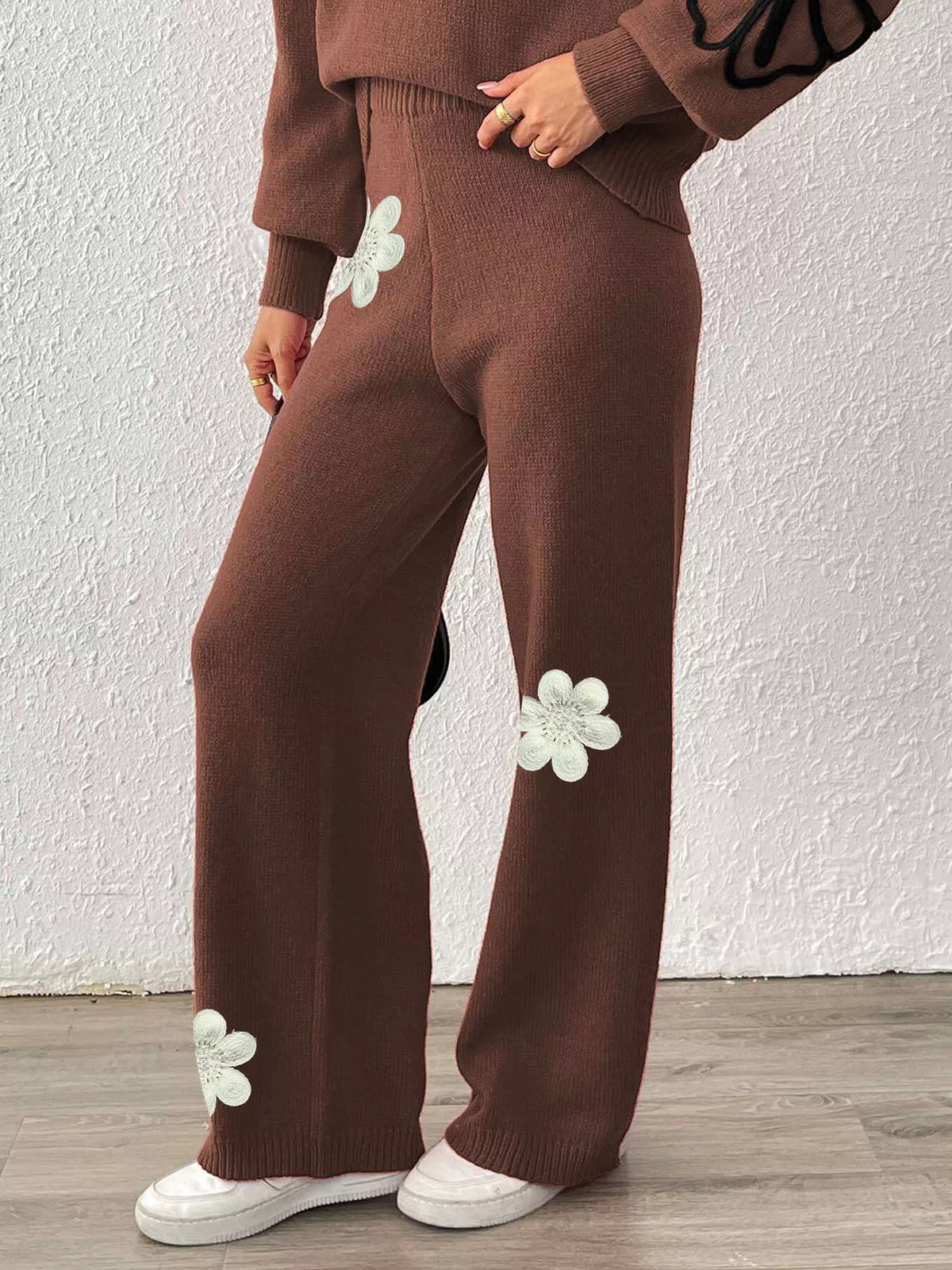 High-Waisted Wide-Leg Sweater Pants with Floral Beaded Decor, view 4