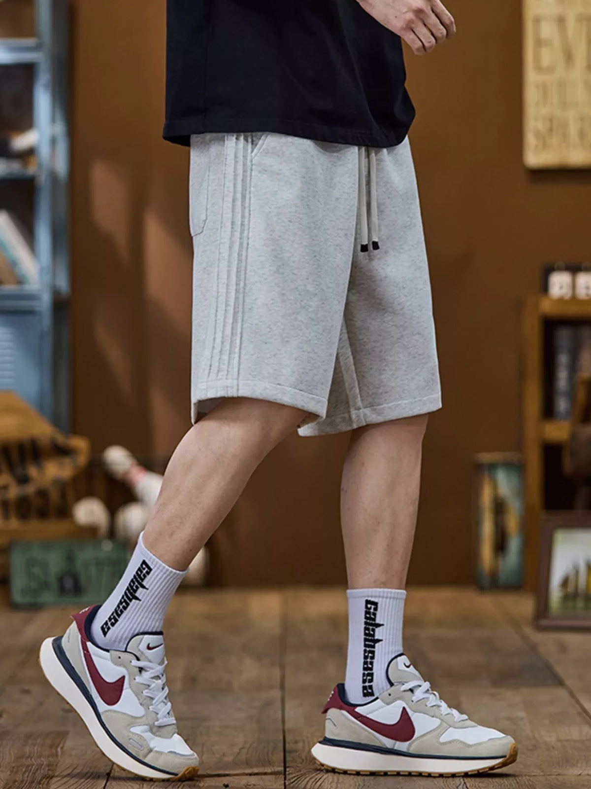 Men's Plus Size Casual Drawstring Shorts with Side Stripe, view 3