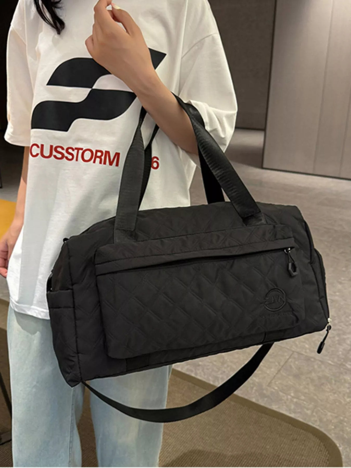 Quilted Oxford Cloth Travel Bag in Black