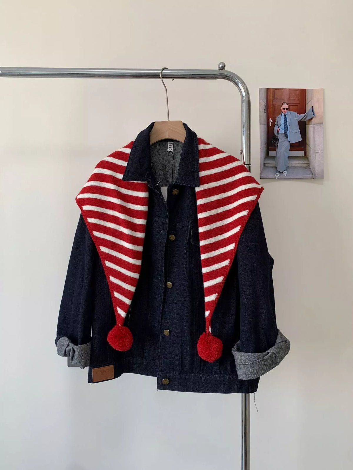 Striped Knitted Scarf with Pom-poms - Lilixa.store