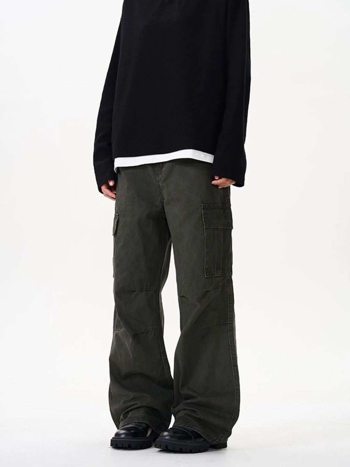 Men's Wide Leg Cargo Pants