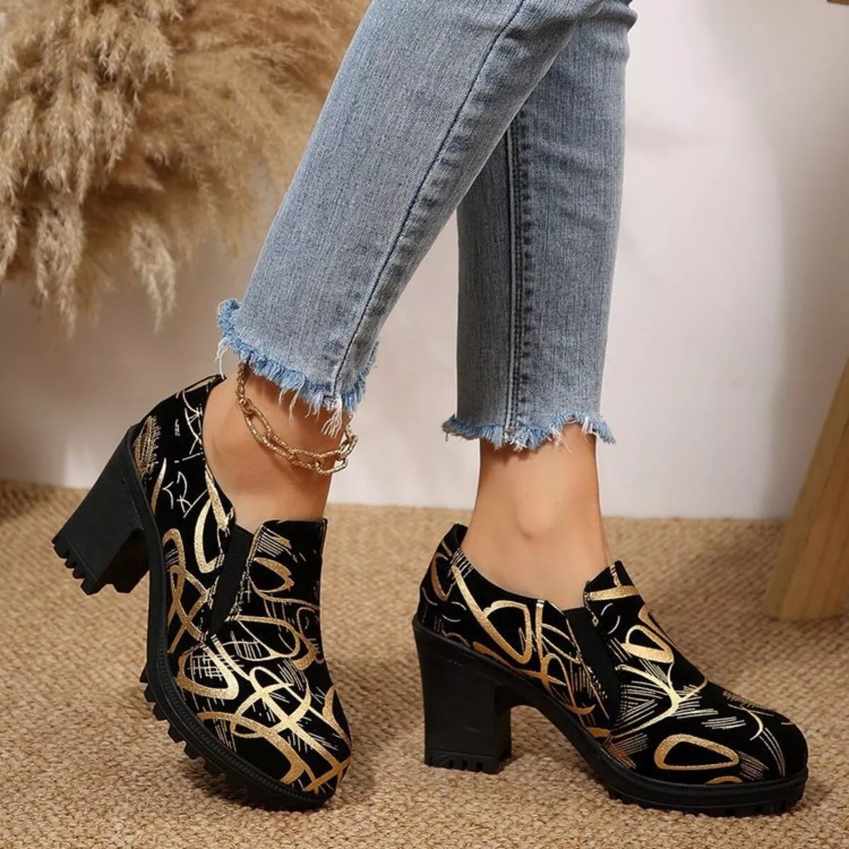 Round Toe Block Heels Pumps - Lilixa.store