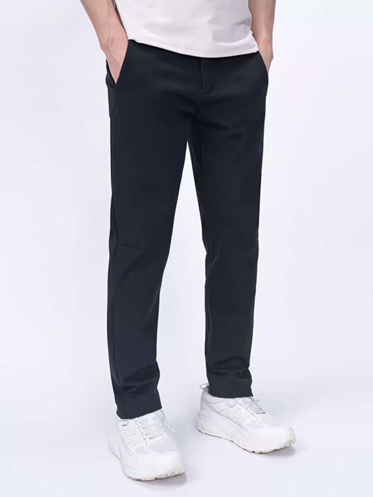 Men's Plus Size Slim-Fit Stretch Pants in Black