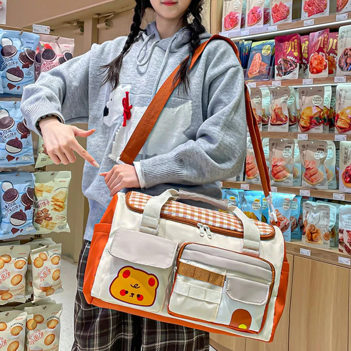 Cartoon Bear Pattern Travel Bag - Lilixa.store