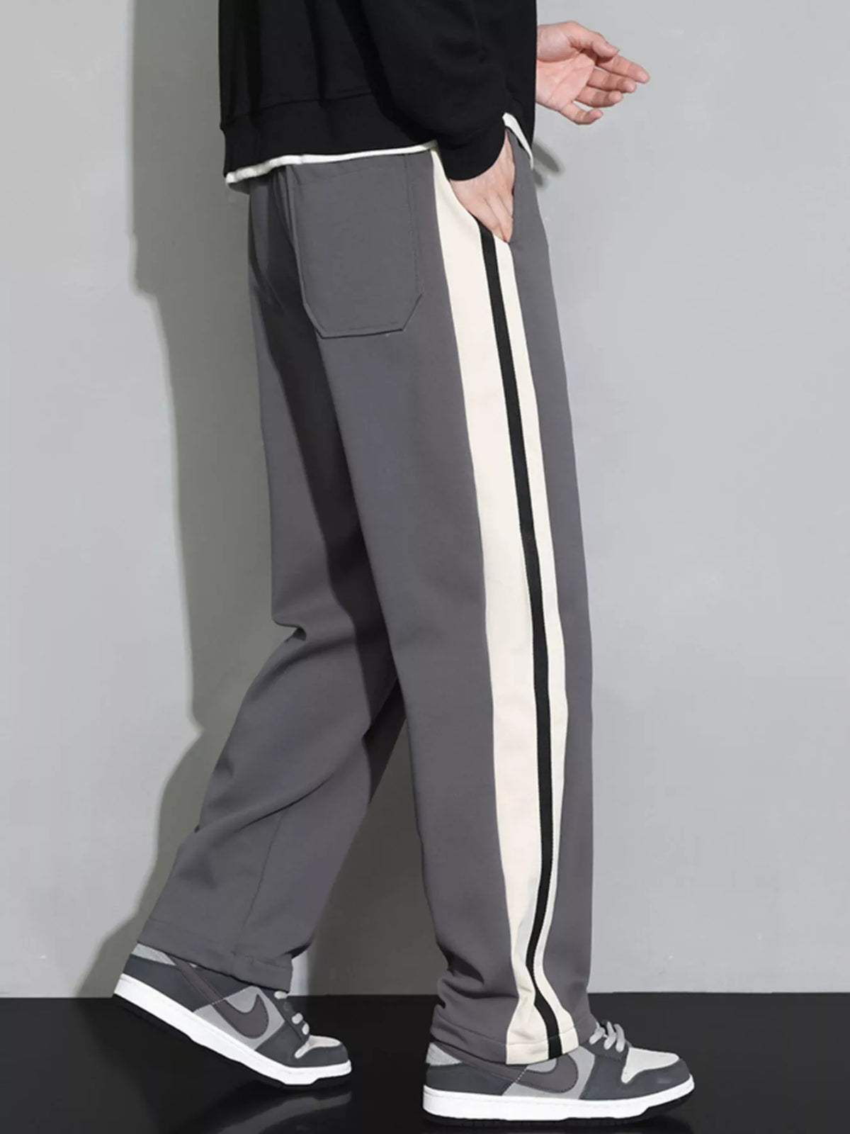 Men's Plus Size Side Striped Casual Loose Pants, view 3