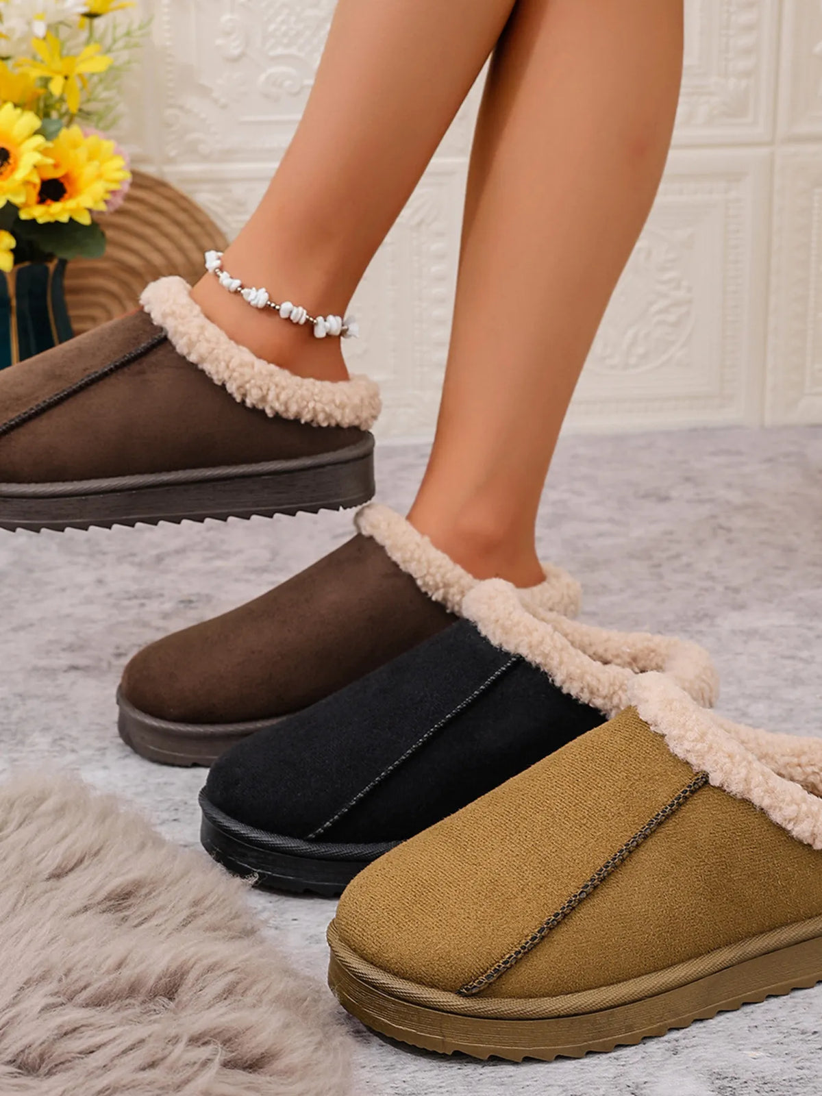 Cozy Faux Fur Lined Slippers - Lilixa.store