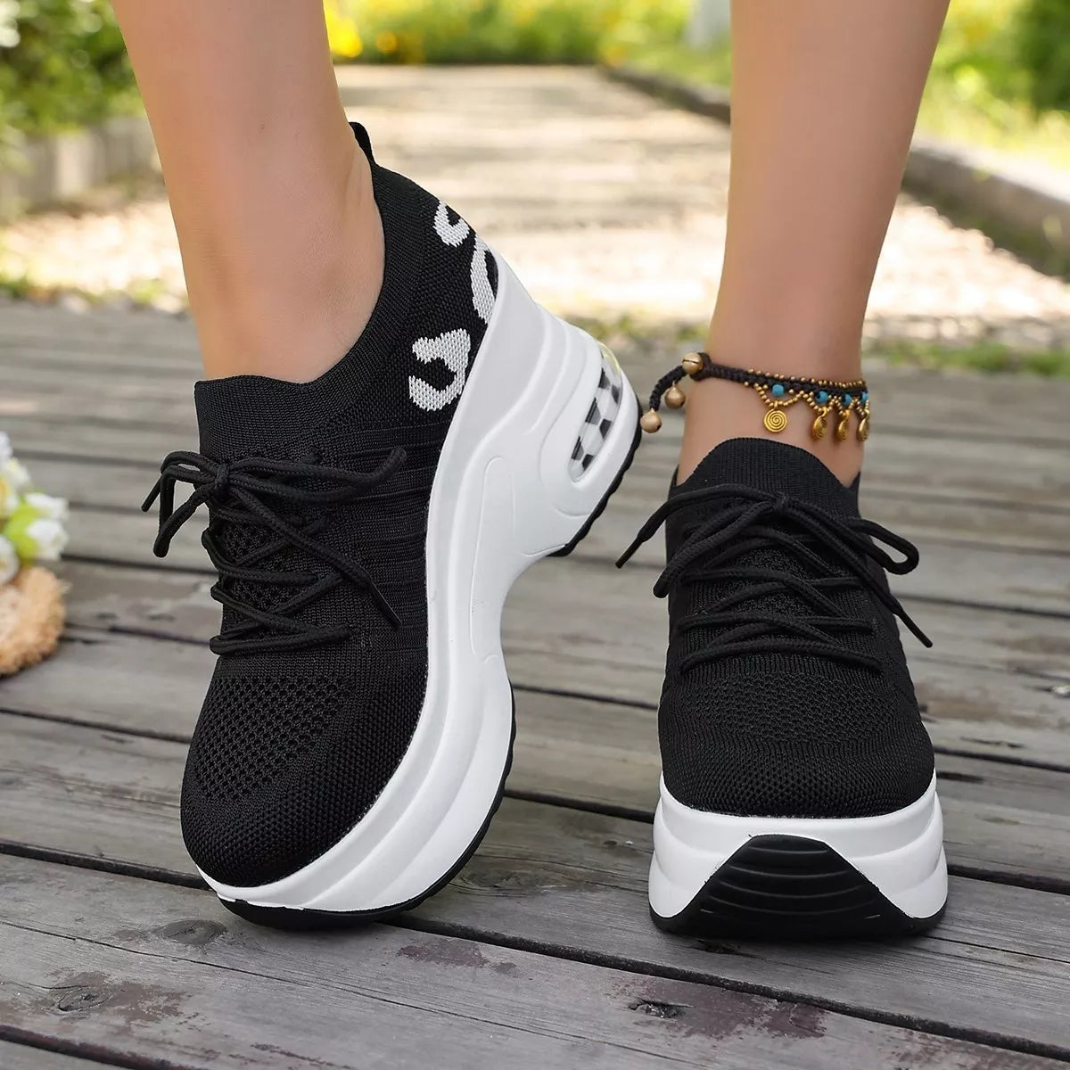 Round Toe Platform Sneakers - Lilixa.store
