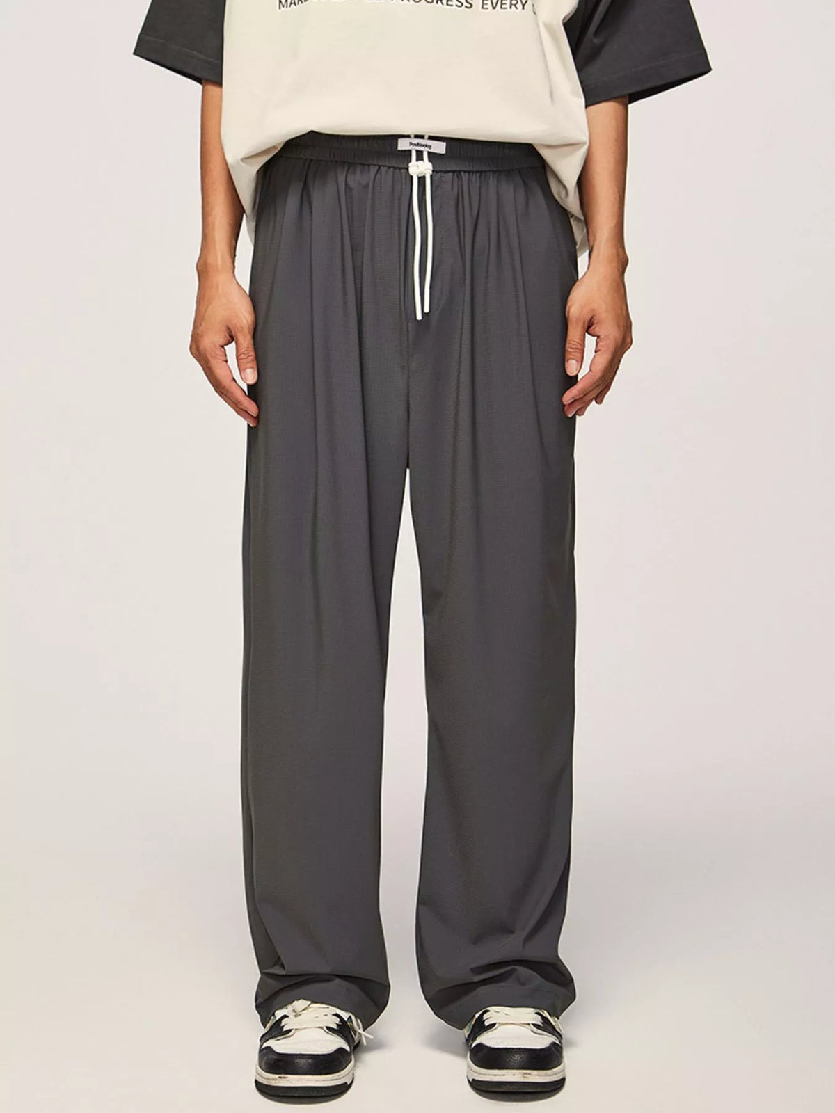 Men's Loose Fit Casual Drawstring Pants in Dark Gray