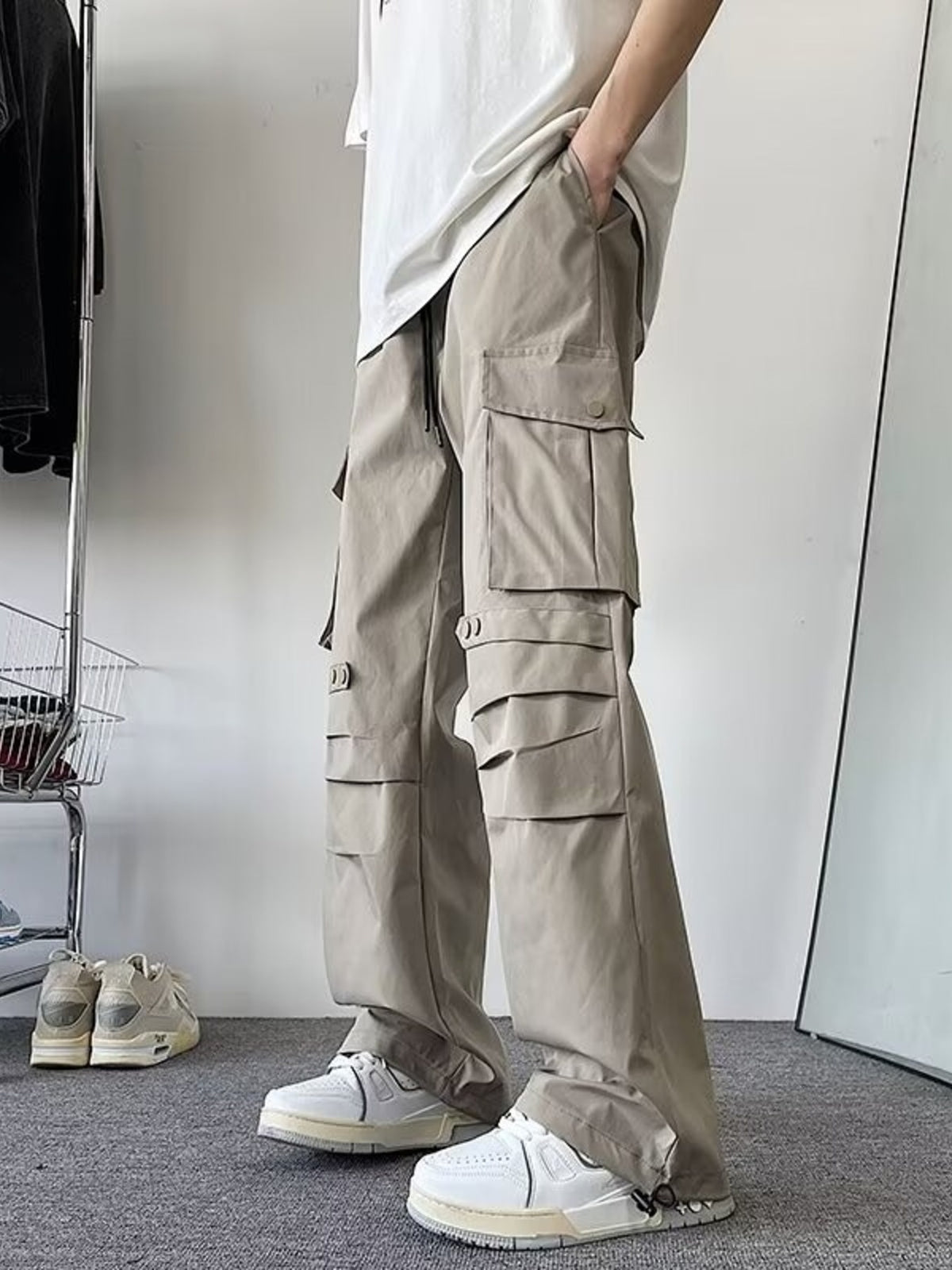 Men's Plus Size Loose Fit Multi-Pocket Cargo Pants, view 4