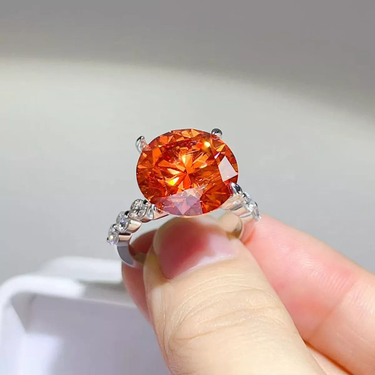 10 Carat Moissanite 925 Sterling Silver Ring - Lilixa.store
