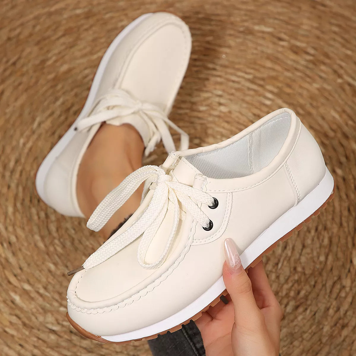 Round Toe Lace Up Sneakers