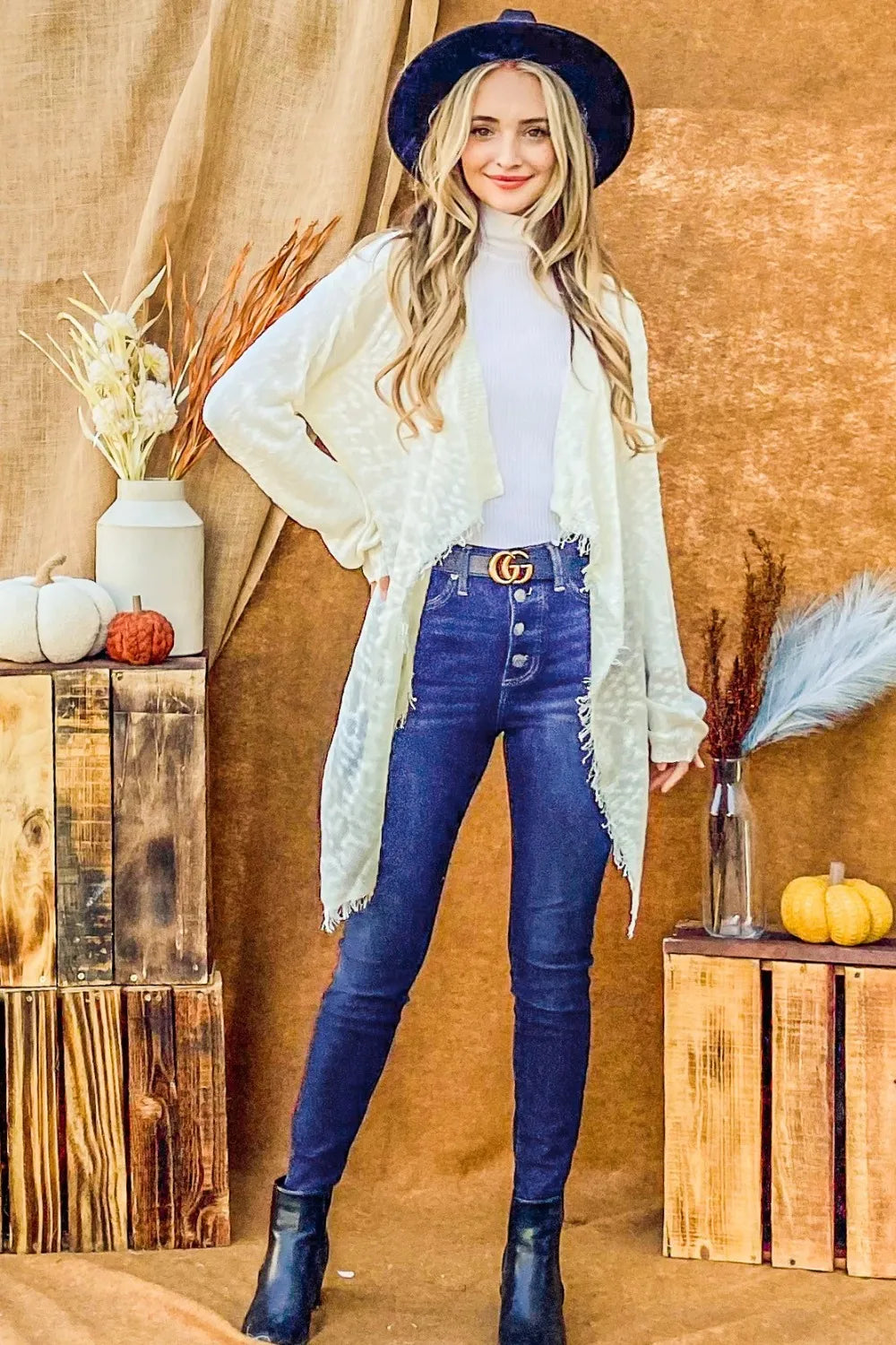 And The Why Textured Knit Fringe Hem Cardigan in Ivory, view 5