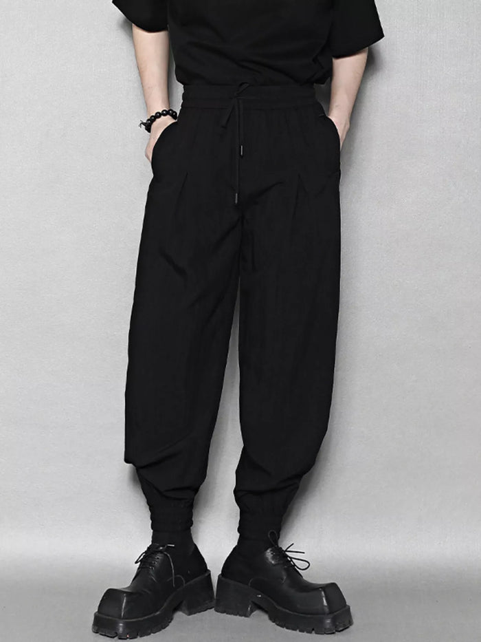 Men's Relaxed Fit Drawstring Ankle Cuffed Pants in Black