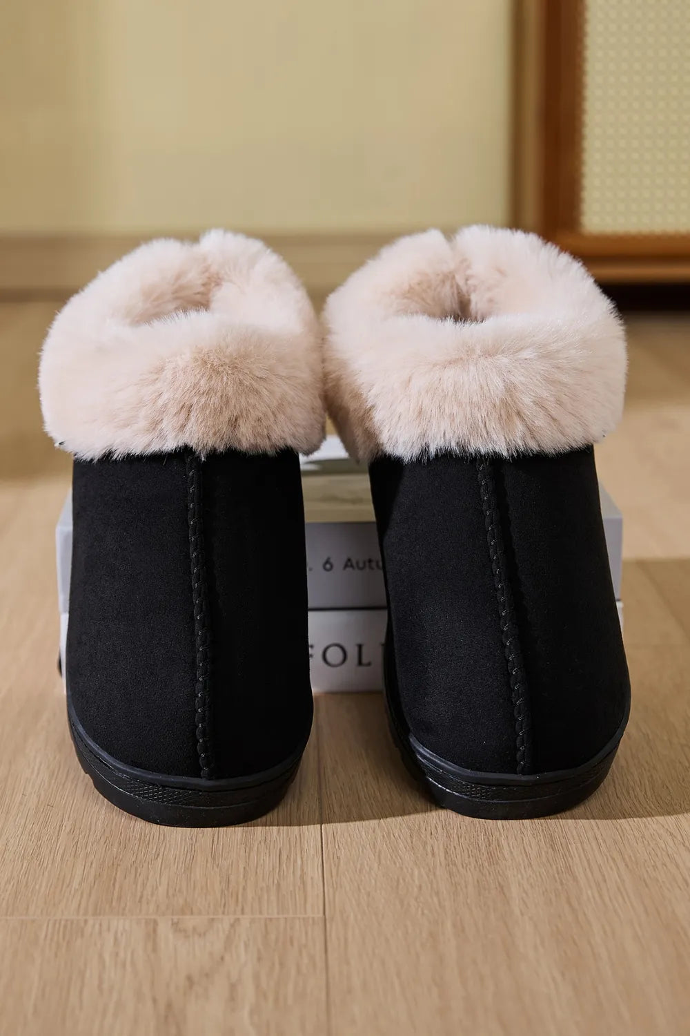 Faux Fur Round Toe Platform Slippers - Lilixa.store