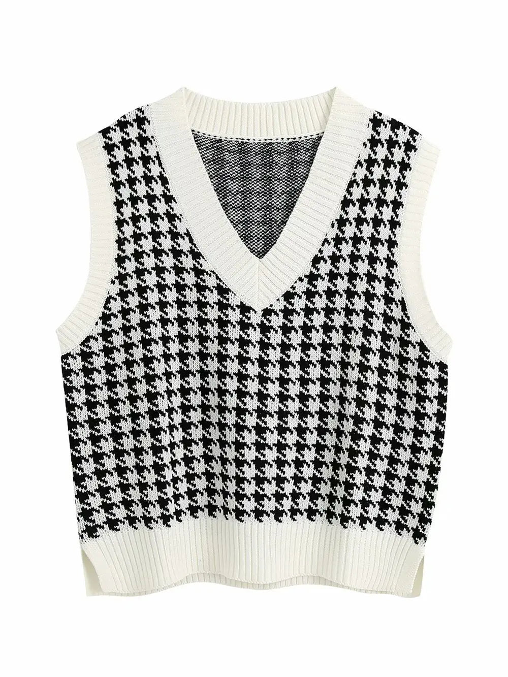 Houndstooth V-Neck Sweater Vest in White