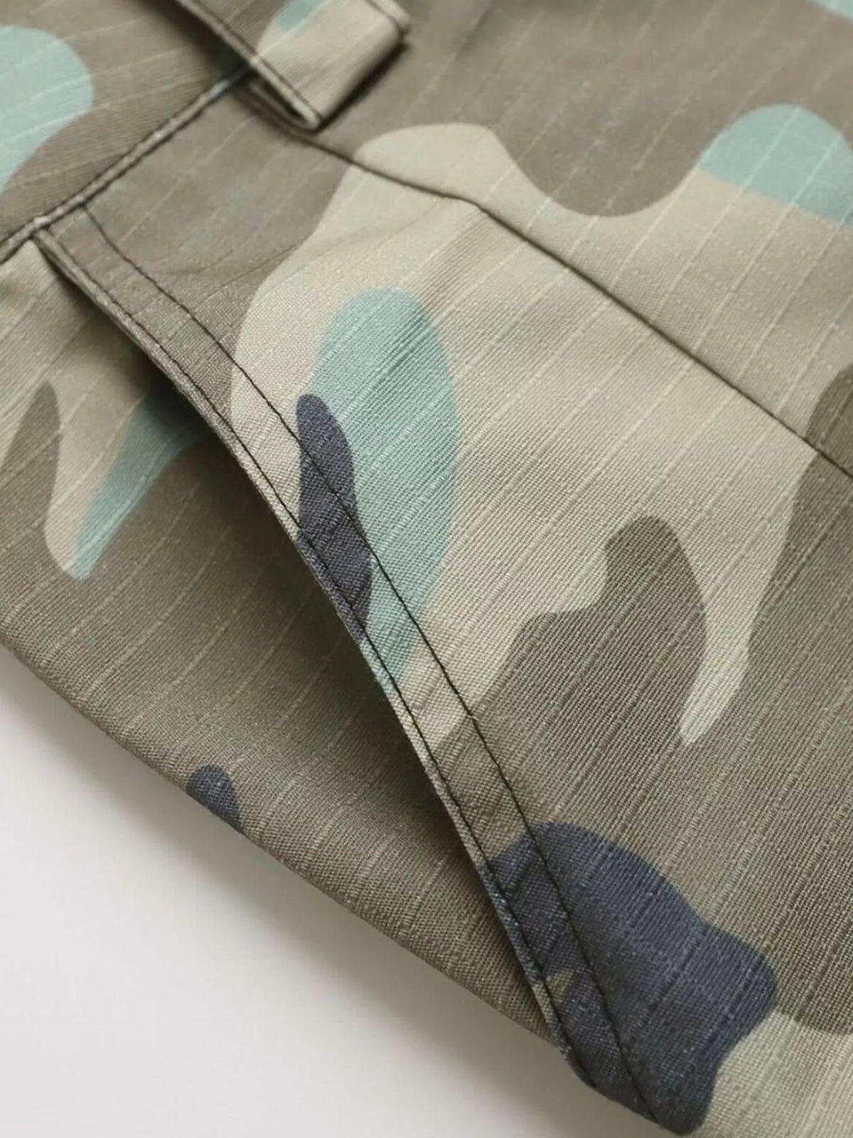 Men's Star Camouflage Cargo Capris - Lilixa.store