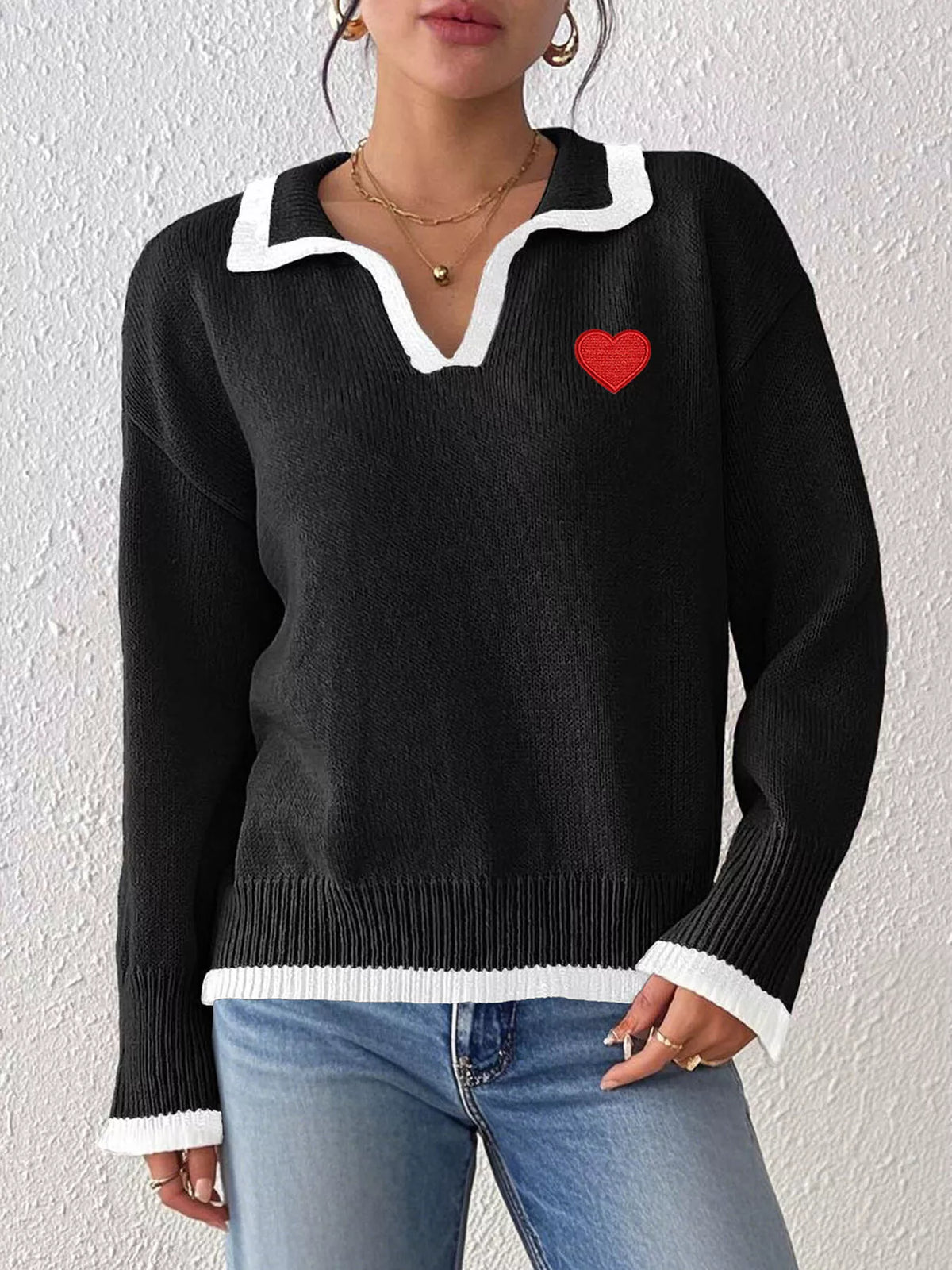 Contrast Trim Heart Embroidered Polo Collar Sweater in Black