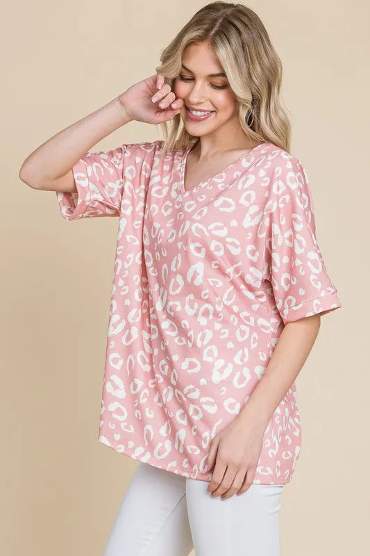 BOMBOM Loose Fit Animal Print Soft Knit Top - Lilixa.store