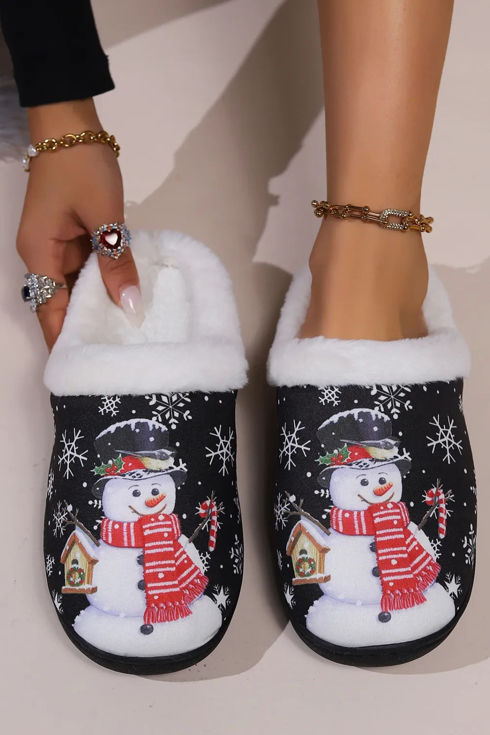 Snowman Round Toe Faux Fur Slippers - Lilixa.store