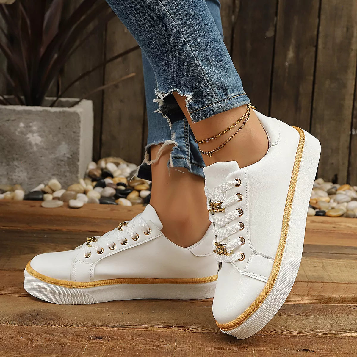 Round Toe Platform Sneakers - Lilixa.store