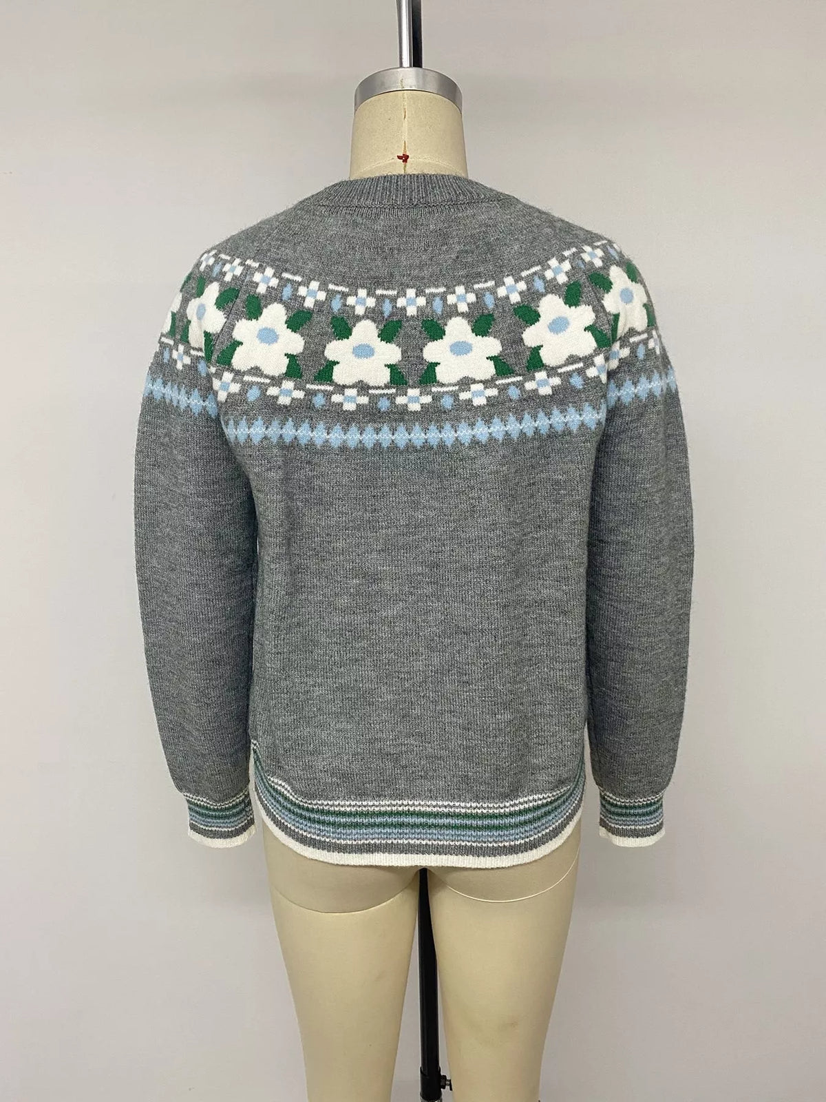 Floral Pattern Round Neck Sweater - Lilixa.store