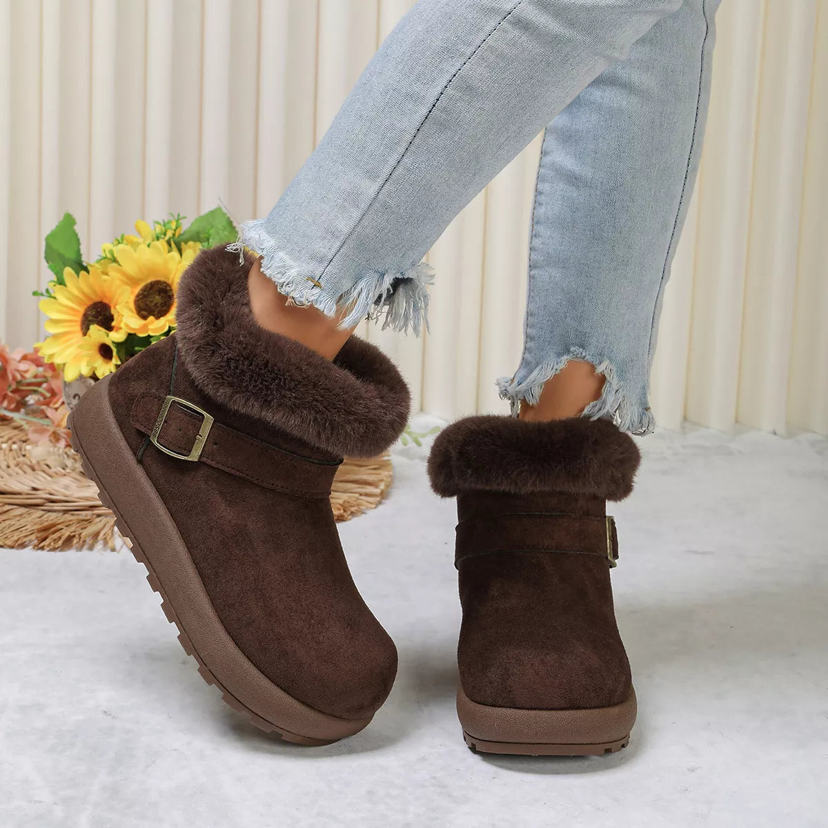 Round Toe Fuzzy Boots