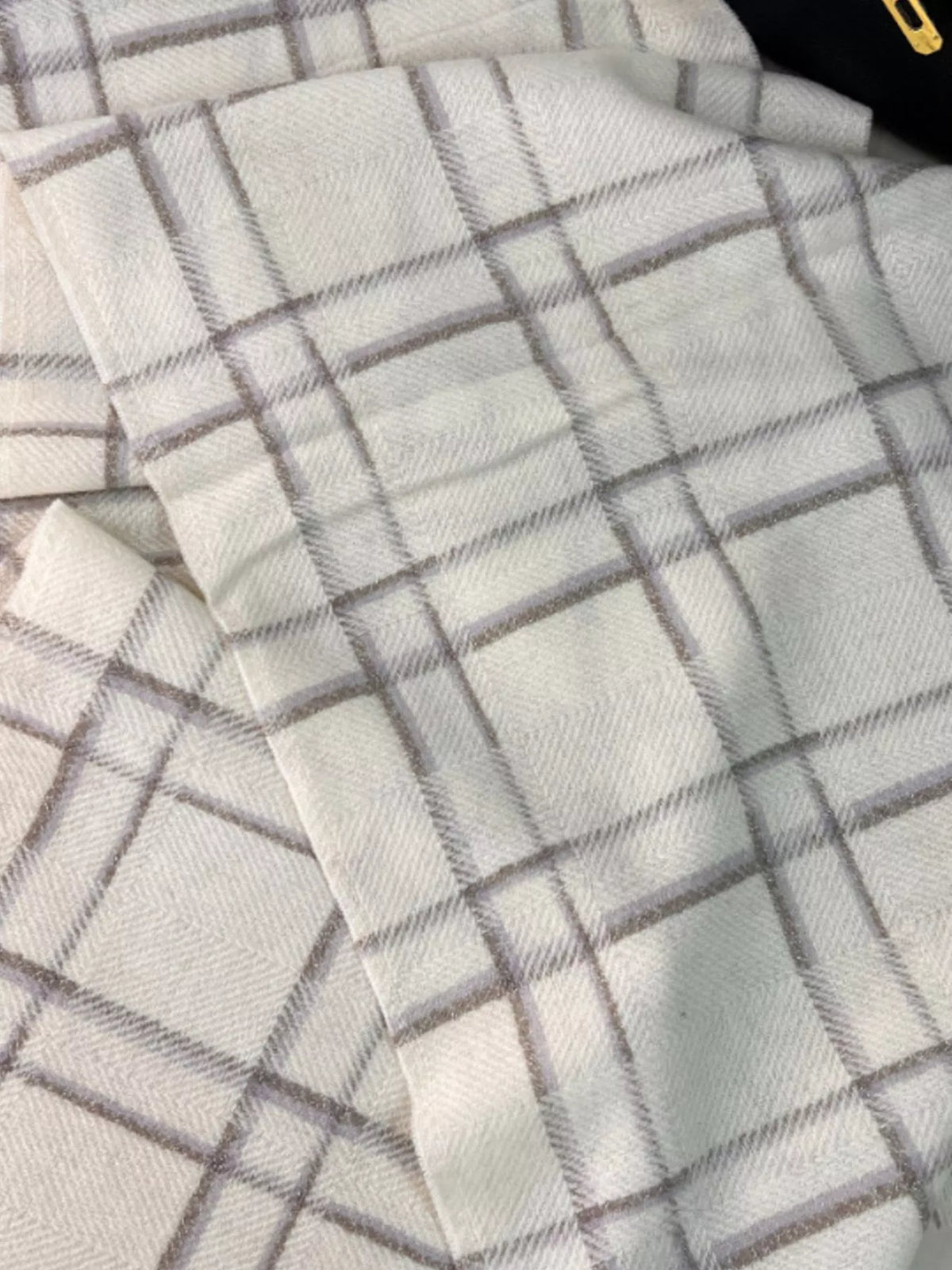 100% Wool Raw Hem Plaid Scarf - Lilixa.store